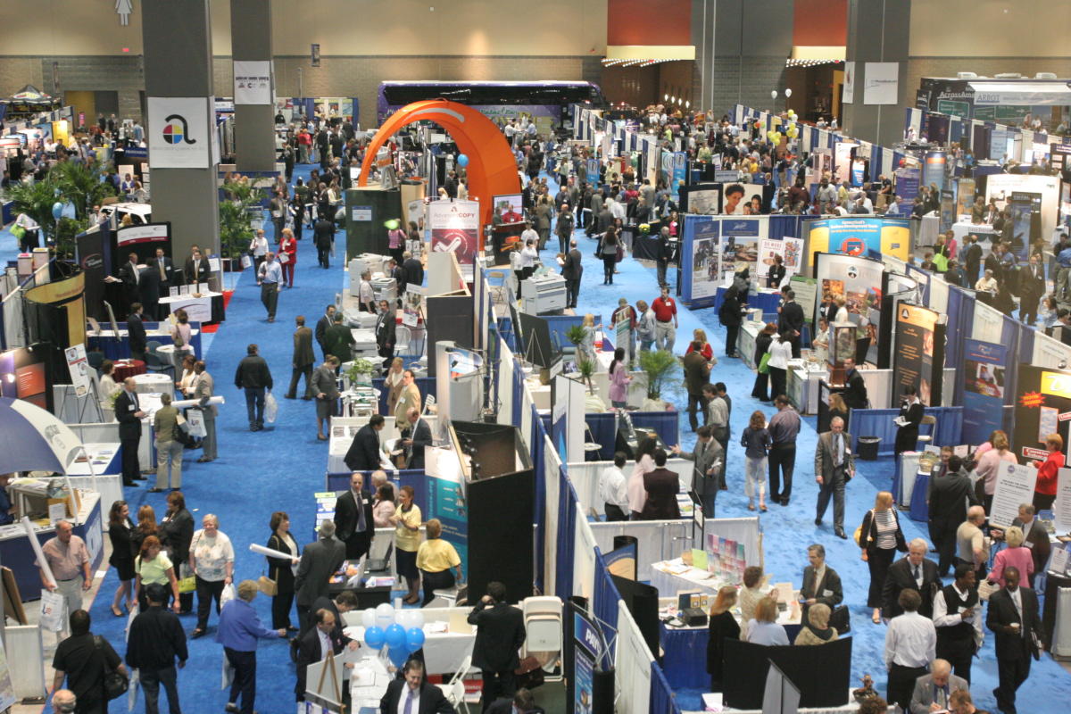 Why Streamers Are Skipping Big Conventions for Small Venue Events